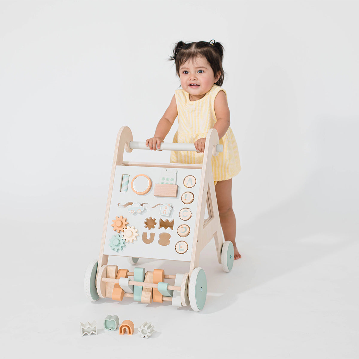 Alternative view of Step Right Up Activity Walker