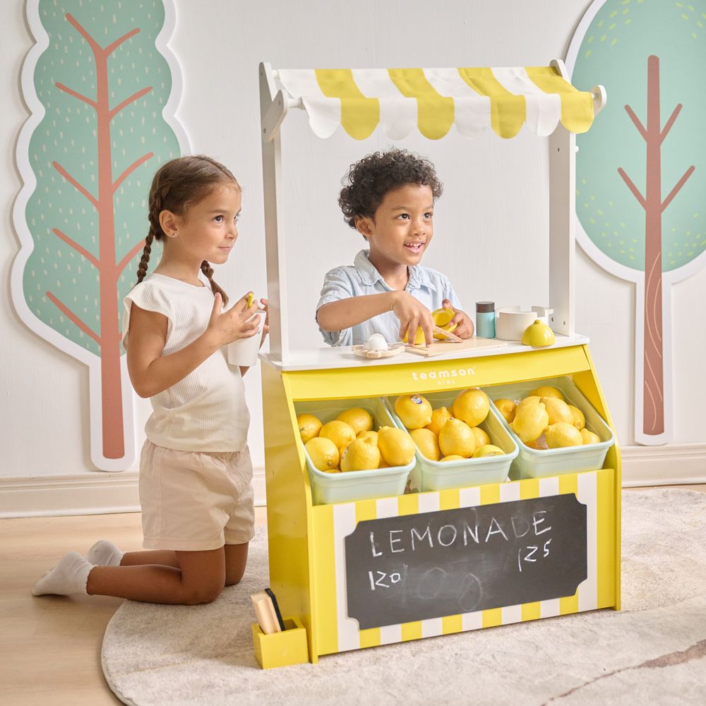 Sunny Citrus Lemonade Stand Playset with Interactive Accessories - Image 5