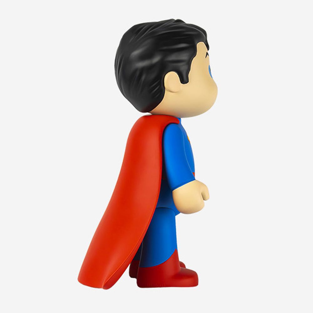 Superman 10" Super Pop Figurine - Image 4