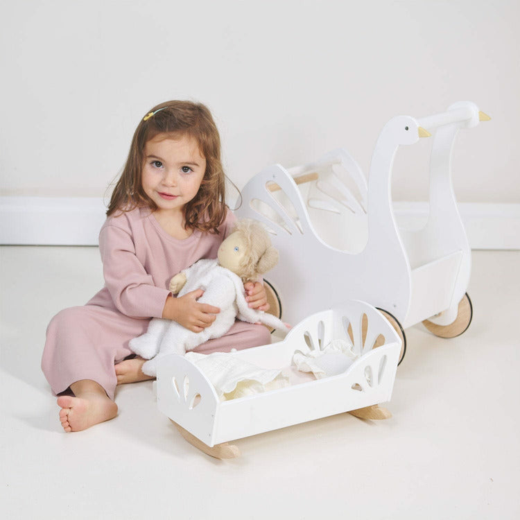 Sweet Swan Dolly Bed - Image 2