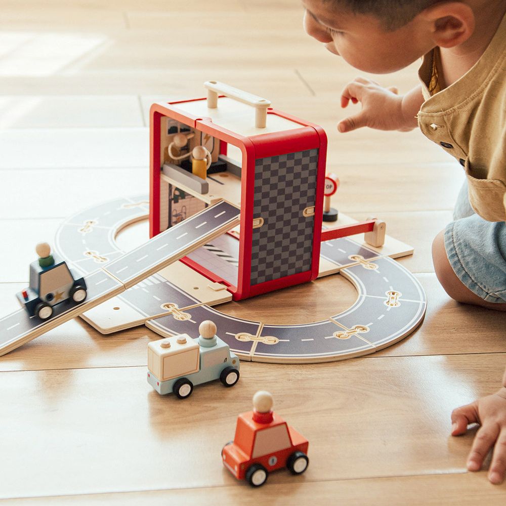 Alternative view of Take With Me Garage Playset