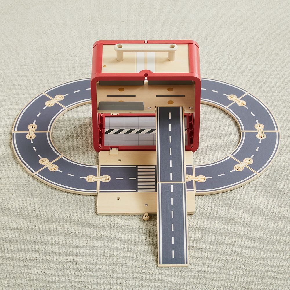 Take With Me Garage Playset - Image 7