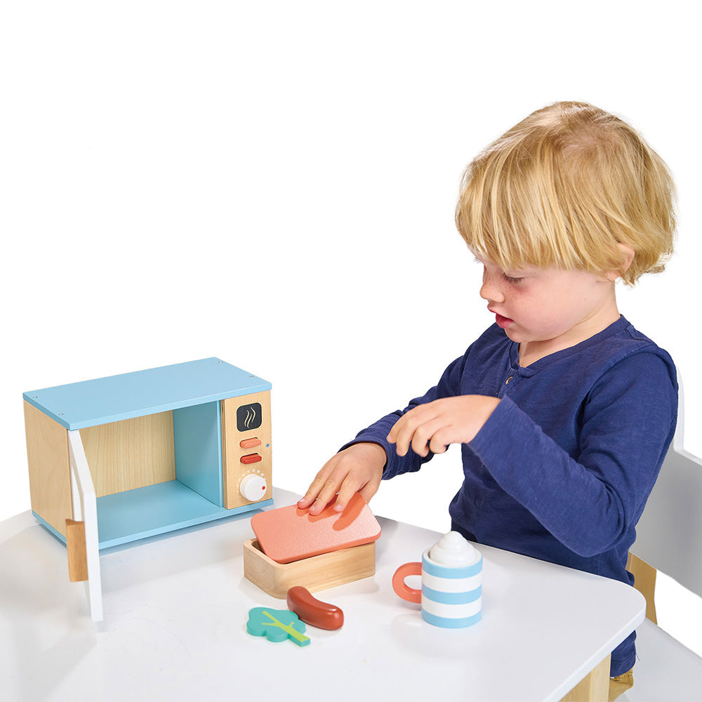 Alternative view of Toy Microwave