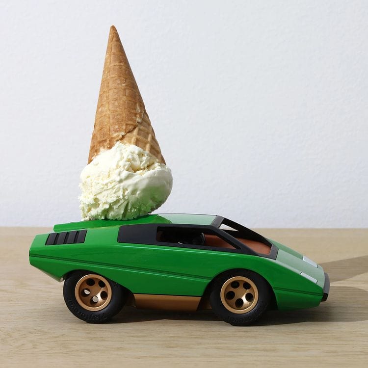 UFO Mamba Car - Green - Image 4