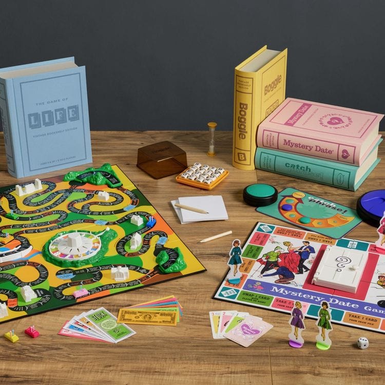 Vintage Bookshelf Games 15-Pack Bundle - Image 4