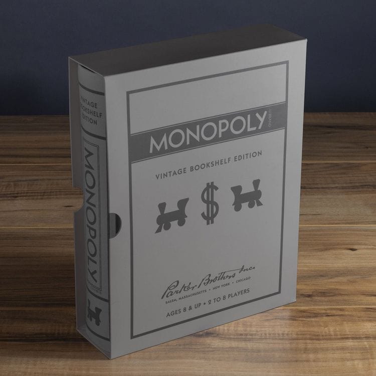 Vintage Bookshelf Games 3-Pack: Monopoly, Scrabble, Clue - Image 9