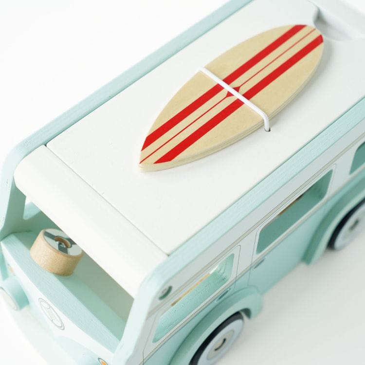 Wood Holiday Camper Van - Image 7
