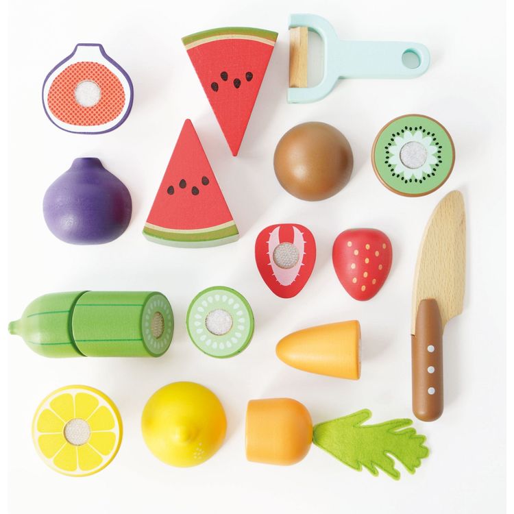 Wooden Chopping Board & Sliceable Play Food - Image 5
