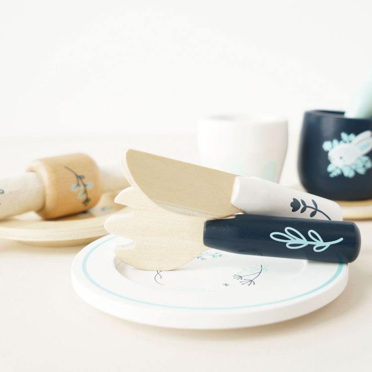 Wooden Cutlery Pretend Play Dining Set - Image 5