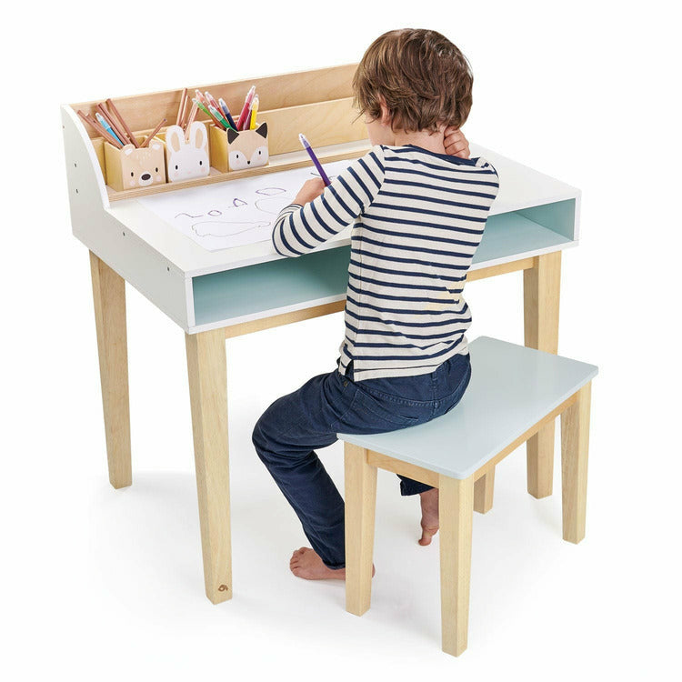 Alternative view of Wooden Desk and Chair