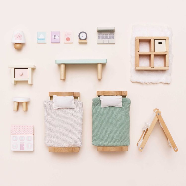 Wooden Dollhouse 24 Piece Child's Bedroom Furniture Set - Image 5