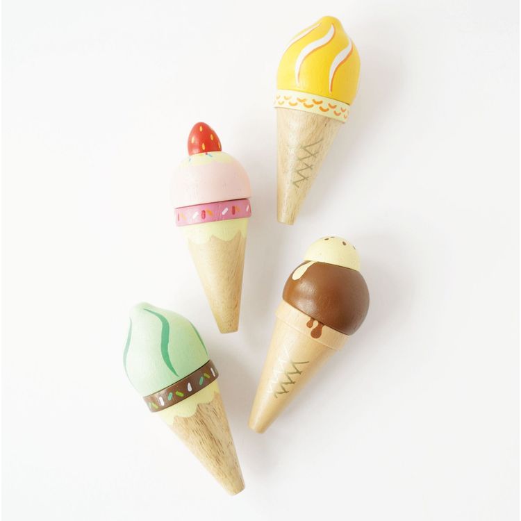Alternative view of Wooden Ice Cream Cones Set