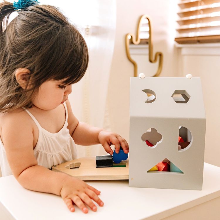 Wooden Shape Sorter - Image 4