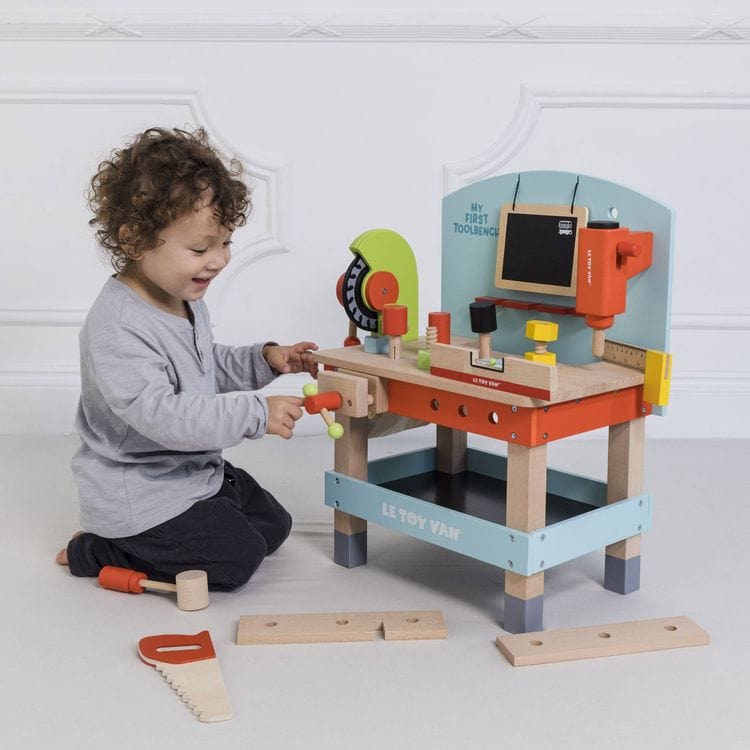 Wooden Tool Bench with 20 Accessories - Image 7